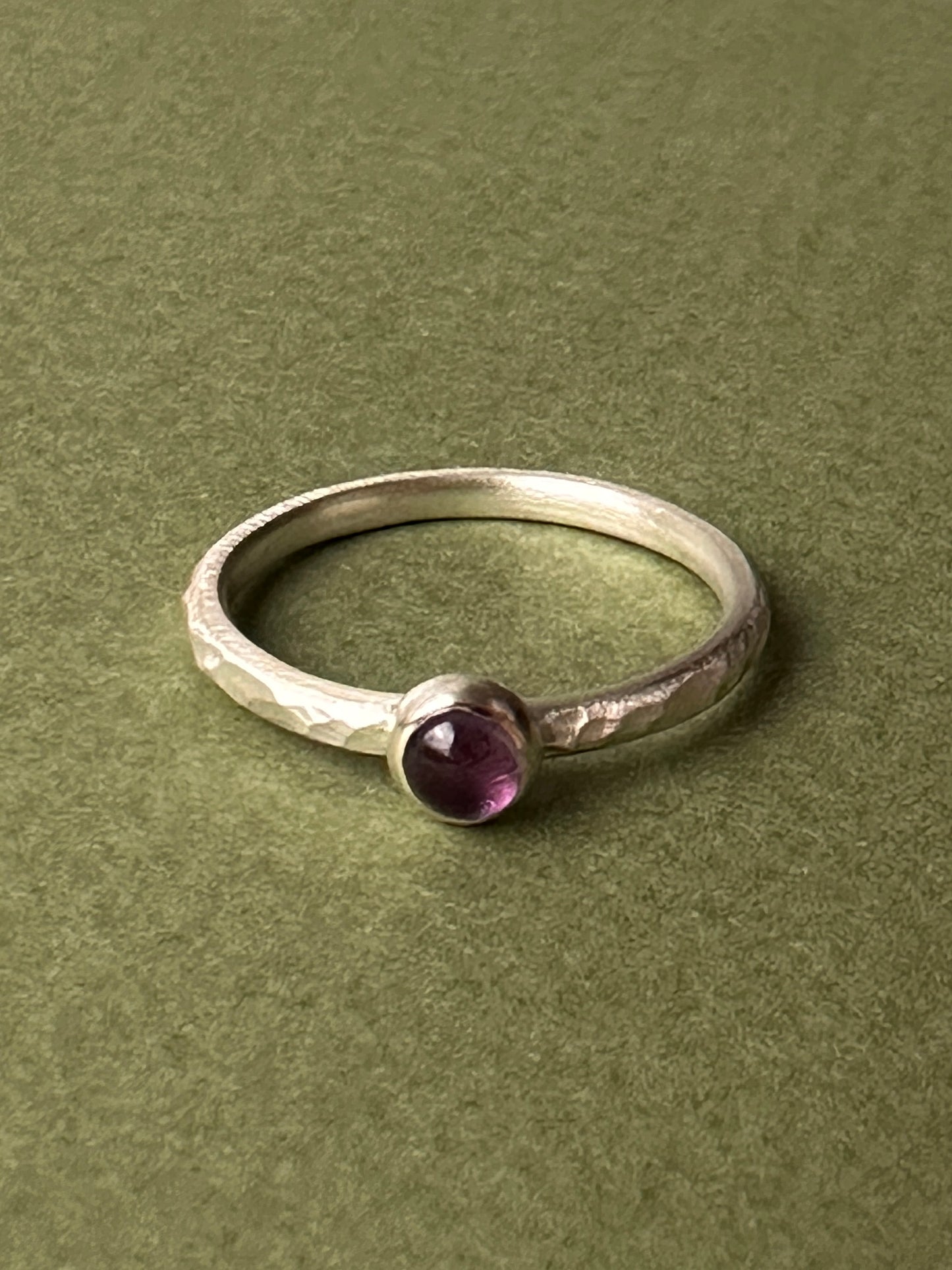Ring "VIOLET" with amethyst